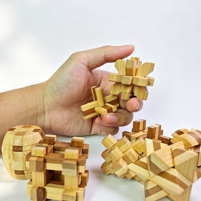 NOUVEAU Casse-tête Lu Ban Lock - Brain Teaser Cube avis et prix